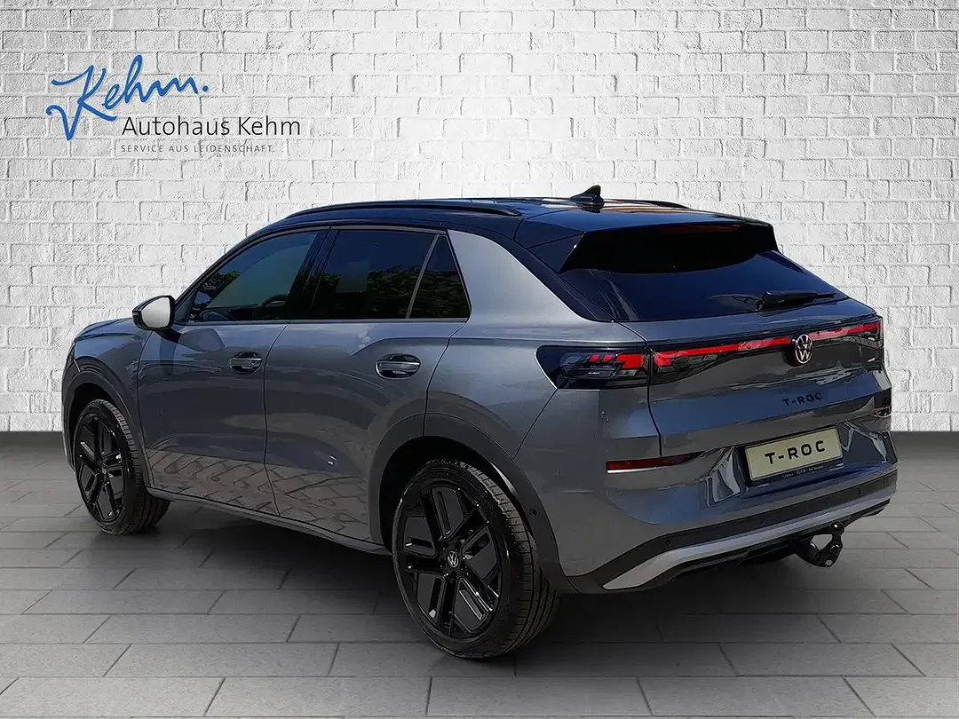 Volkswagen T-Roc - Thumbnail 4