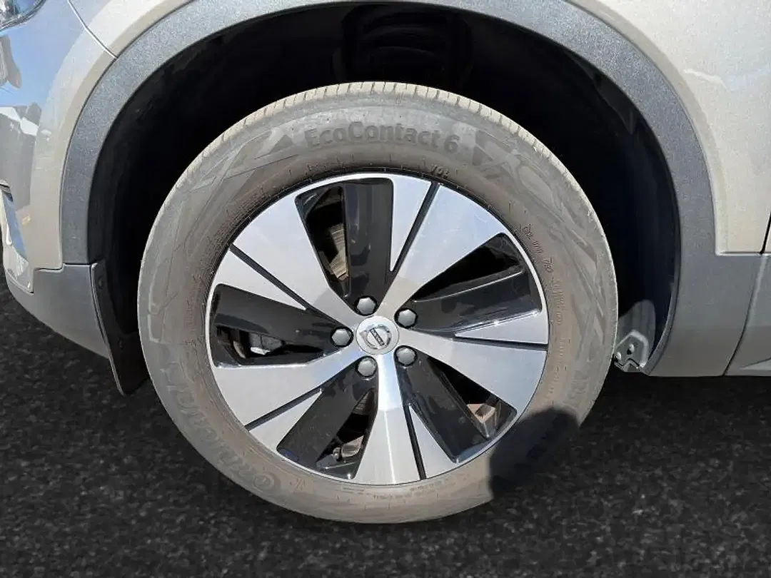 Volvo XC40 - Thumbnail 14