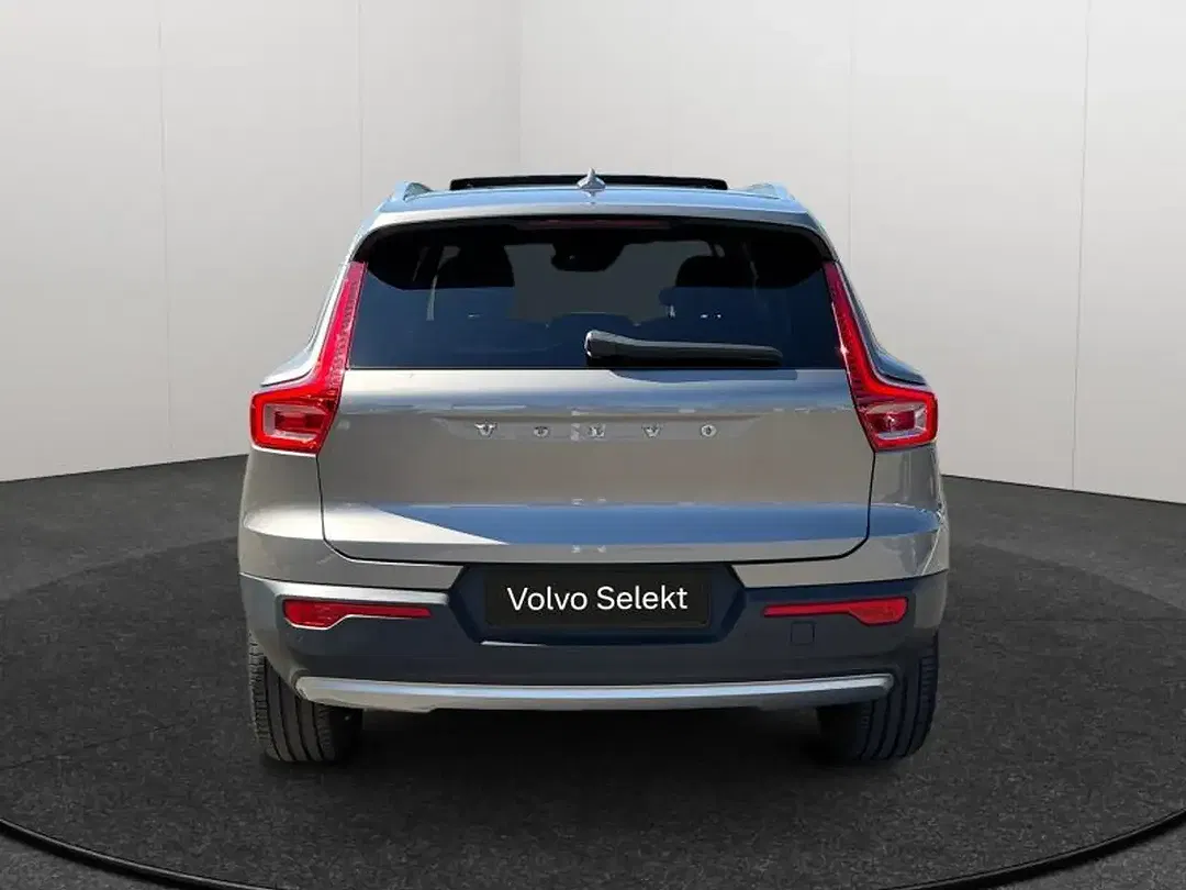 Volvo XC40 - Thumbnail 6
