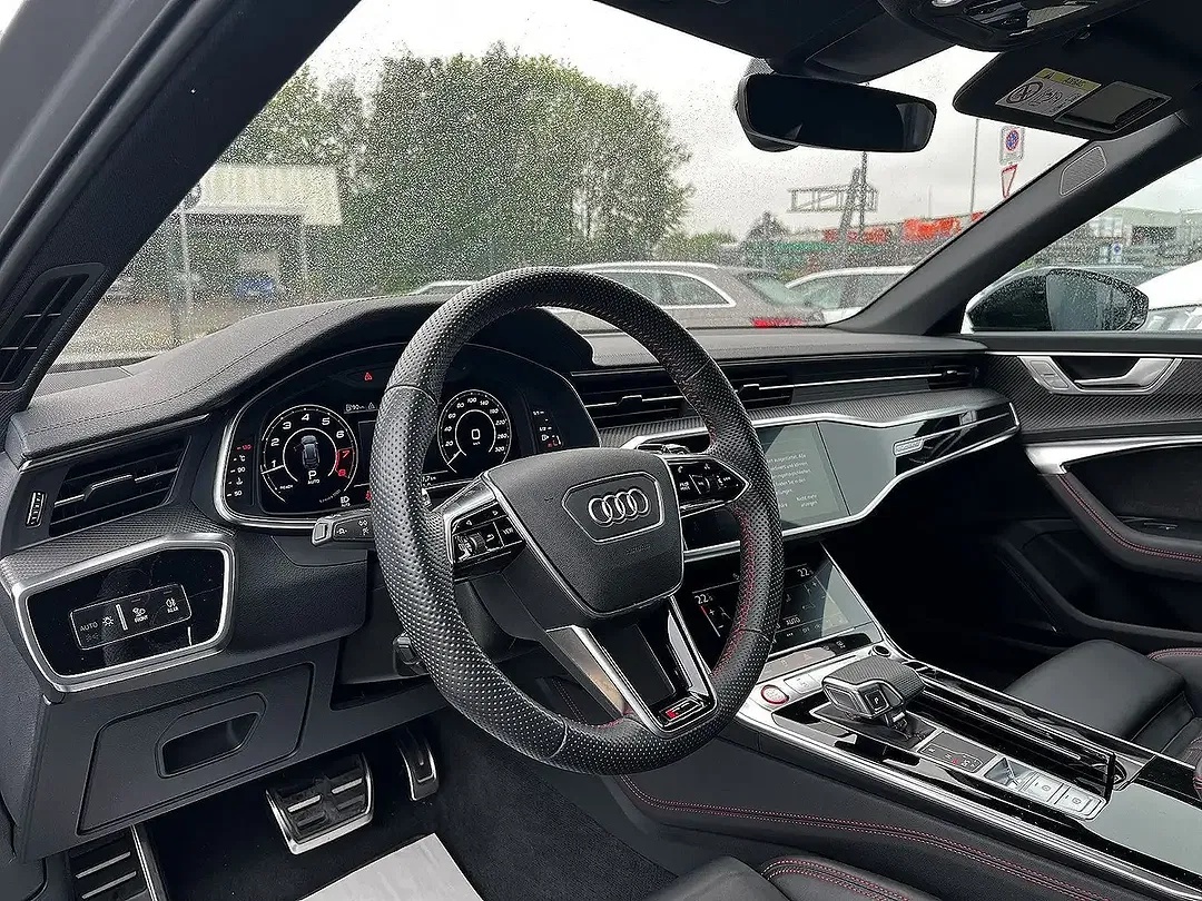 Audi RS6 - Thumbnail 5