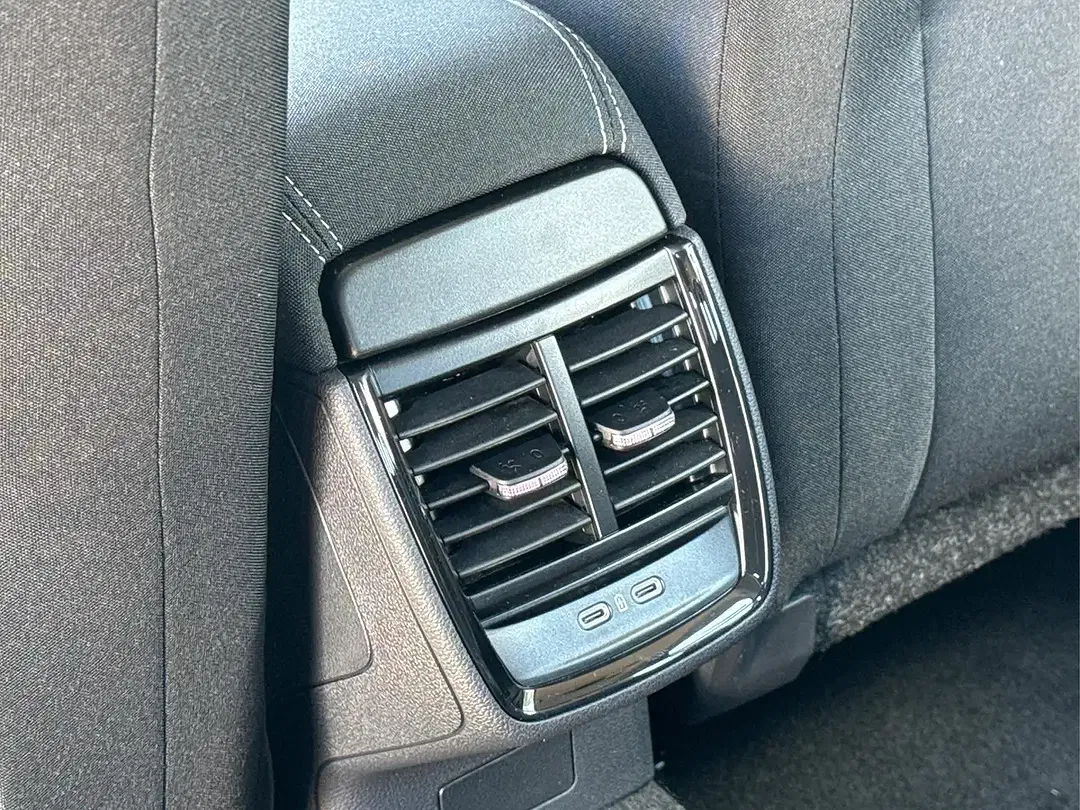 Skoda Kamiq - Thumbnail 16