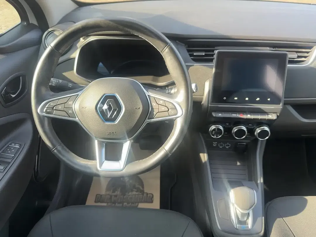 Renault ZOE - Thumbnail 8