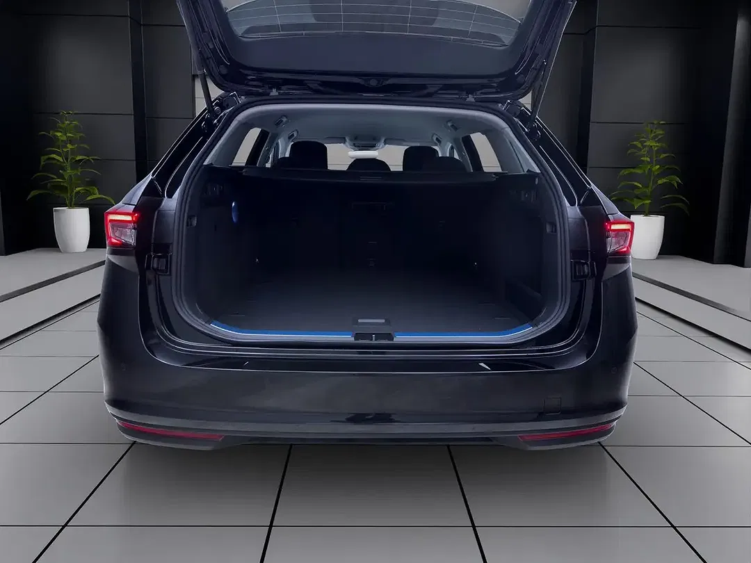 Skoda Superb - Thumbnail 5