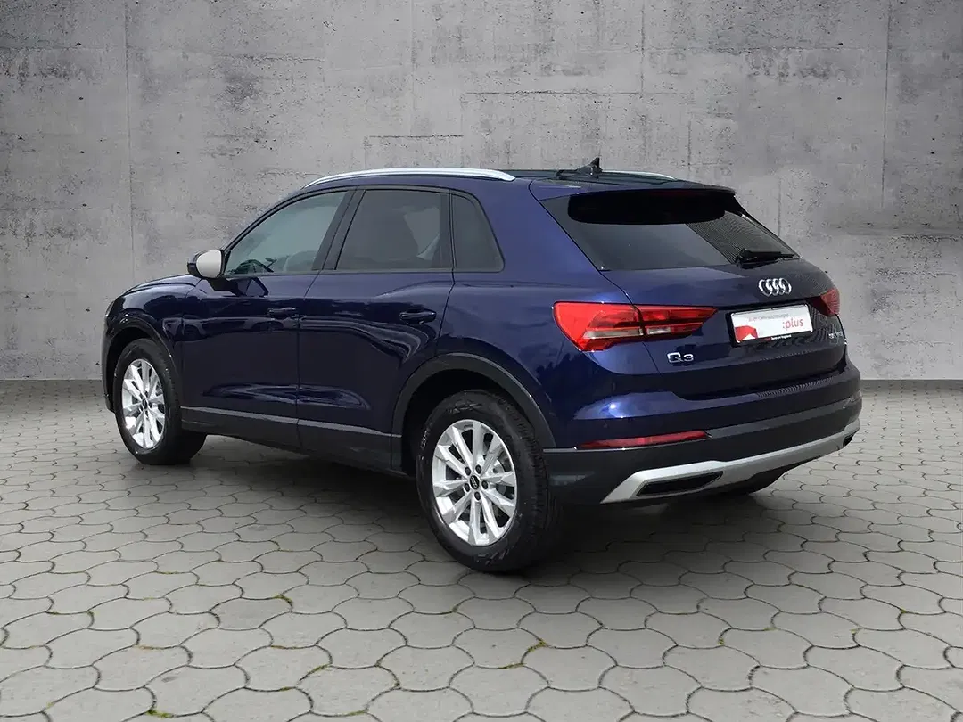 Audi Q3 - Thumbnail 4