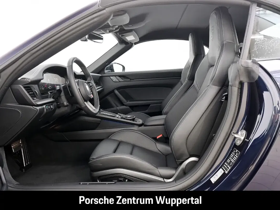 Porsche 992 - Thumbnail 12
