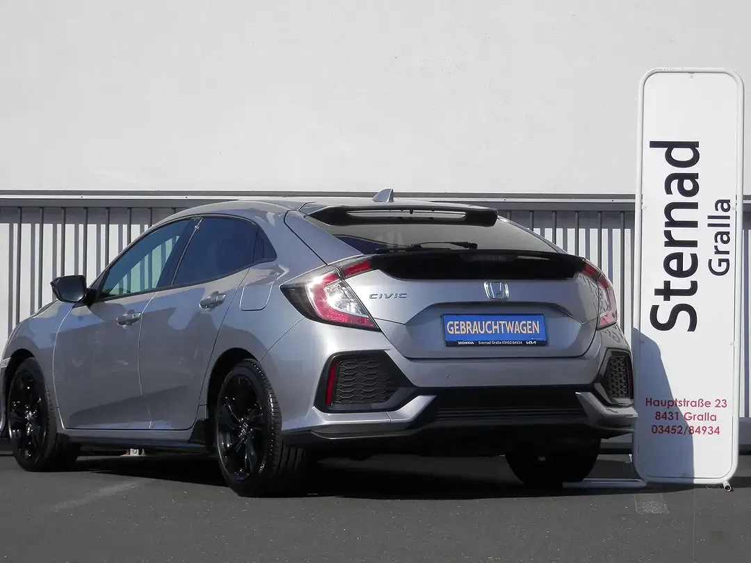 Honda Civic - Thumbnail 5