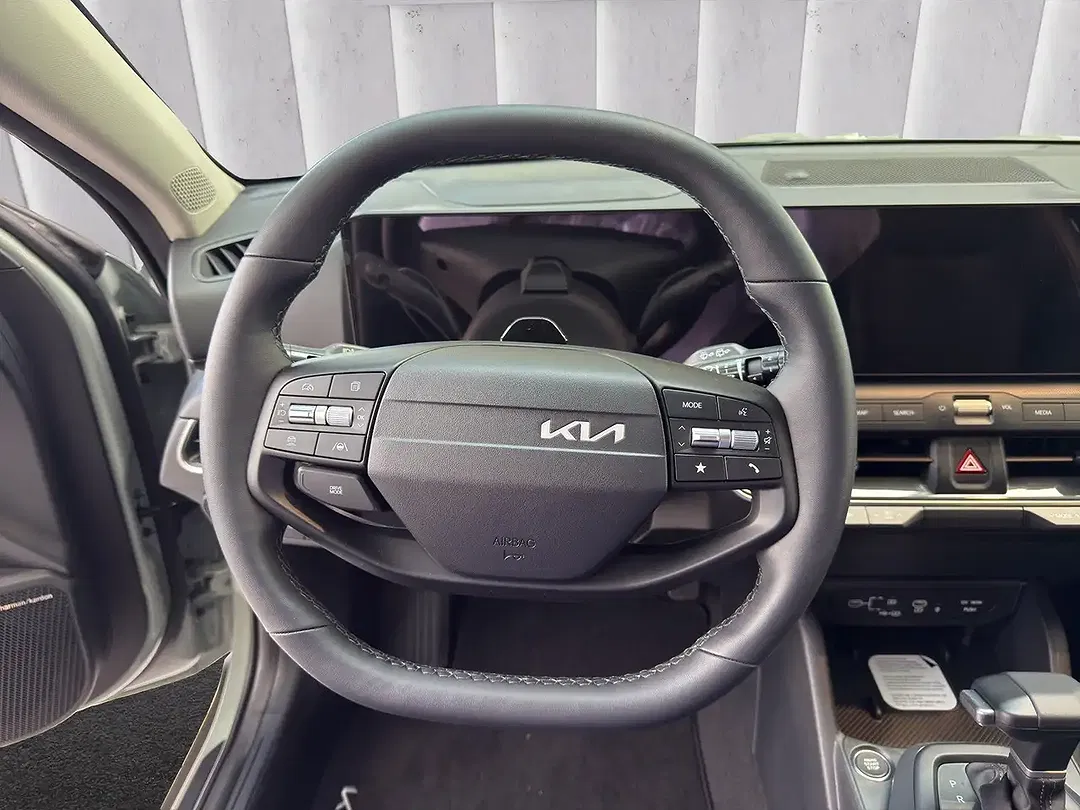Kia K4 - Thumbnail 13