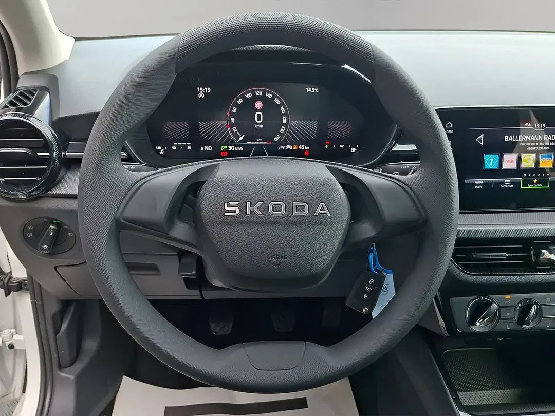 Skoda Fabia - Thumbnail 12