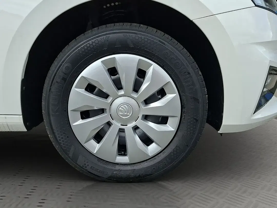 Skoda Fabia - Thumbnail 9