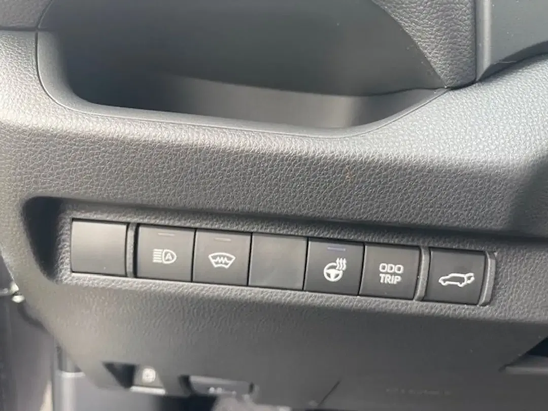 Toyota RAV 4 - Thumbnail 15