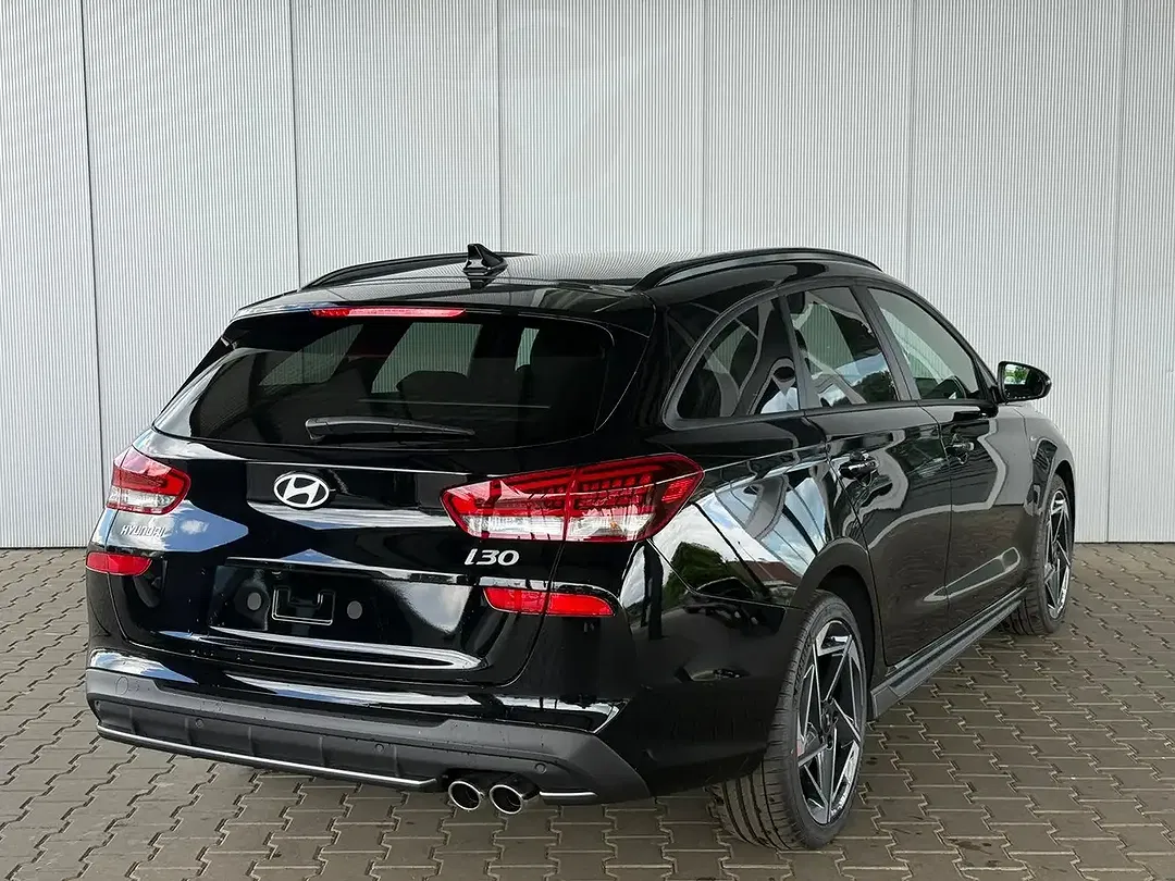 Hyundai i30 - Thumbnail 3
