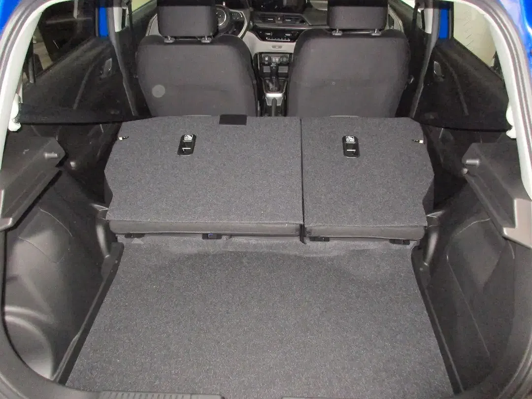 Suzuki Swift - Thumbnail 14
