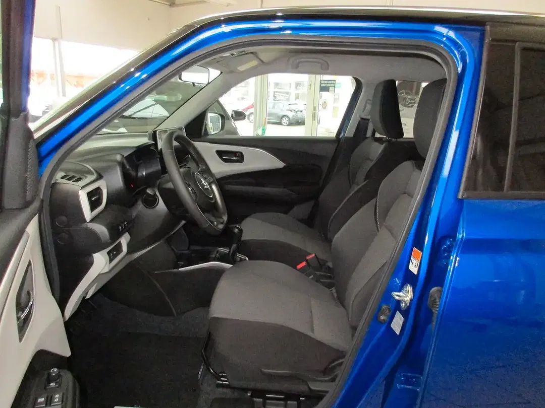 Suzuki Swift - Thumbnail 6