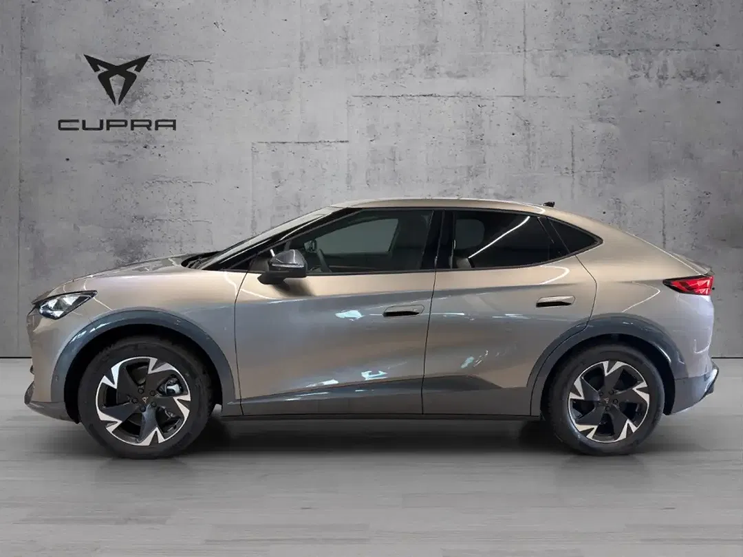 CUPRA Tavascan - Thumbnail 3