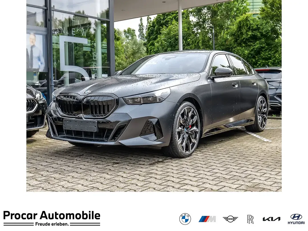 BMW 540 - Afbeelding 1