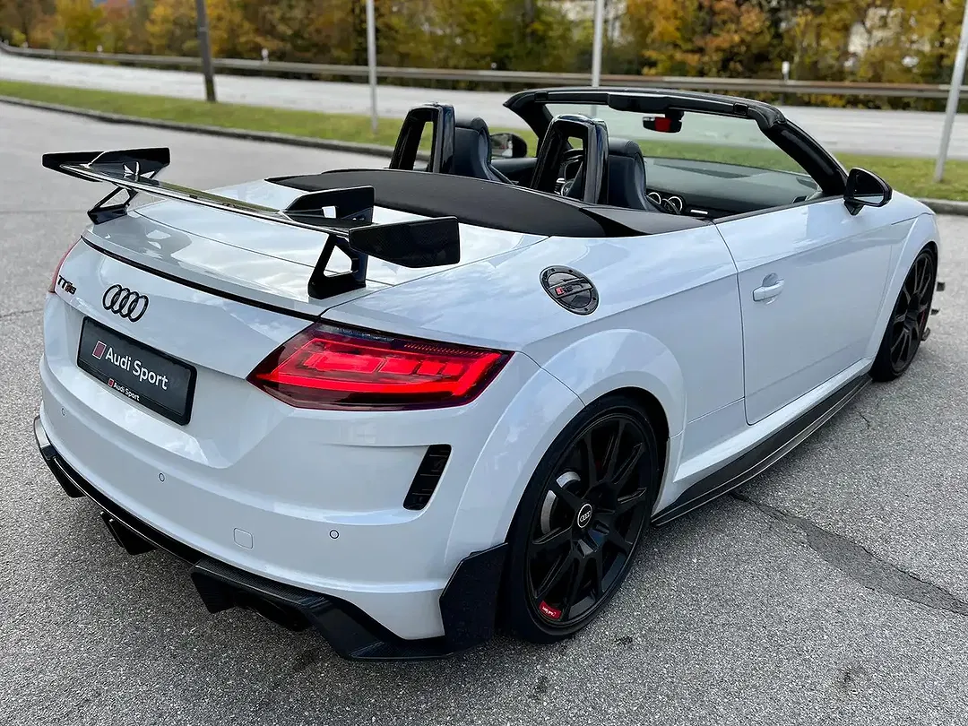 Audi TT RS - Thumbnail 10