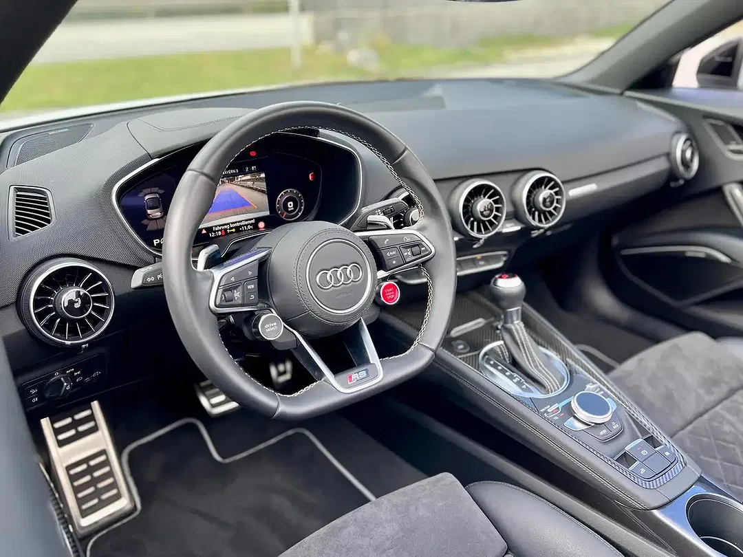 Audi TT RS - Thumbnail 12