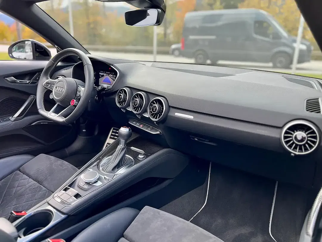 Audi TT RS - Thumbnail 14