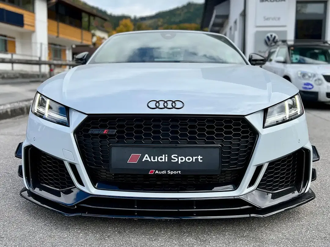 Audi TT RS - Thumbnail 3