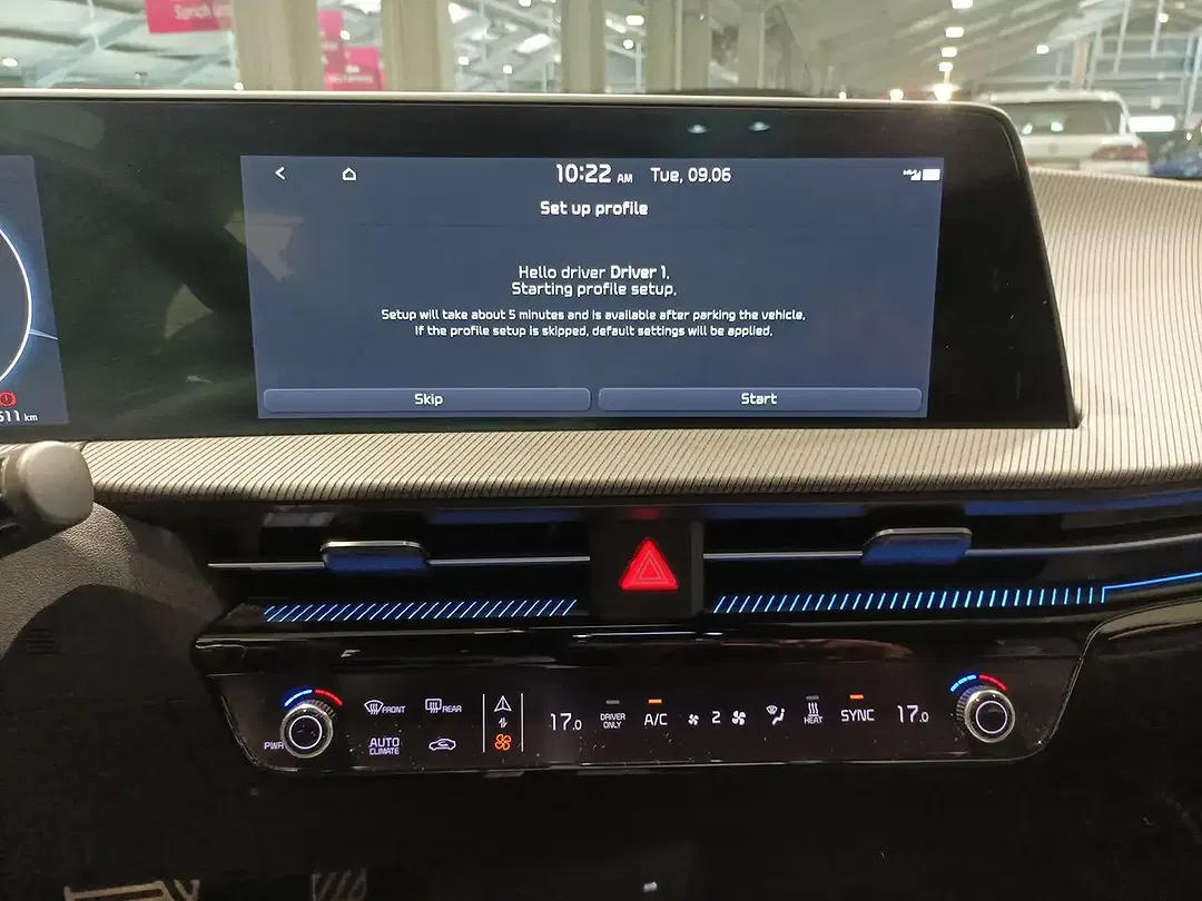 Kia EV6 - Thumbnail 11