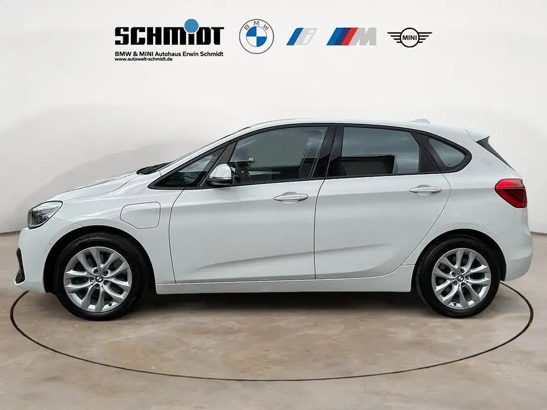 BMW 225 - Thumbnail 3