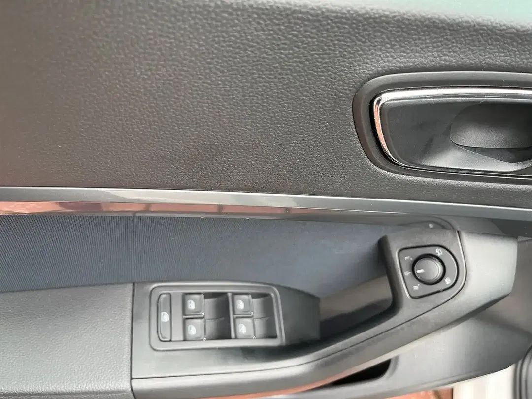 SEAT Ateca - Thumbnail 14