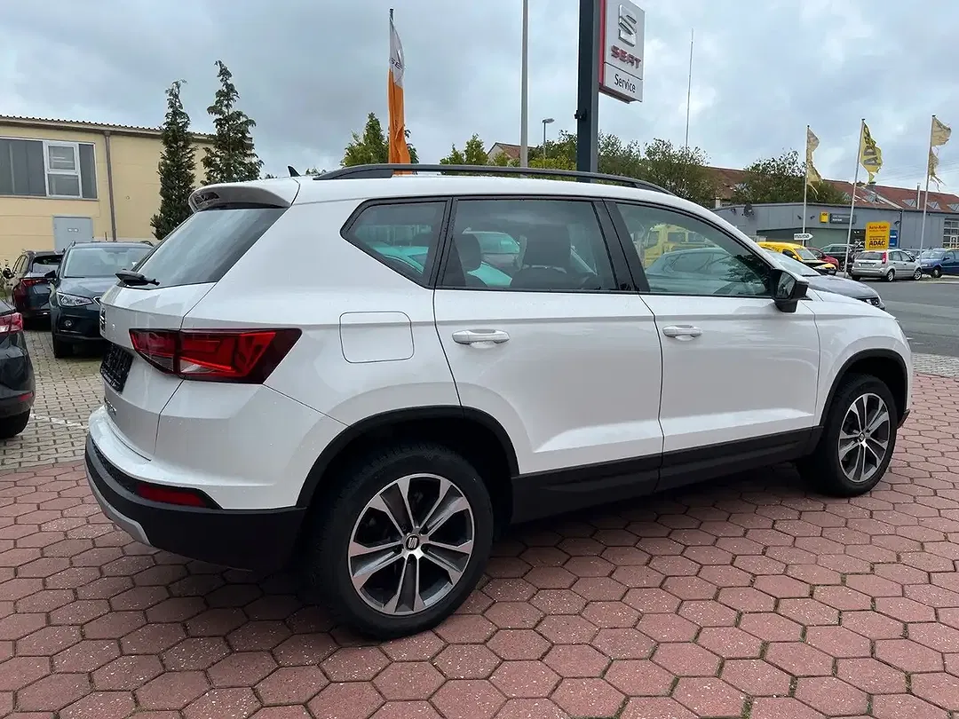SEAT Ateca - Thumbnail 2