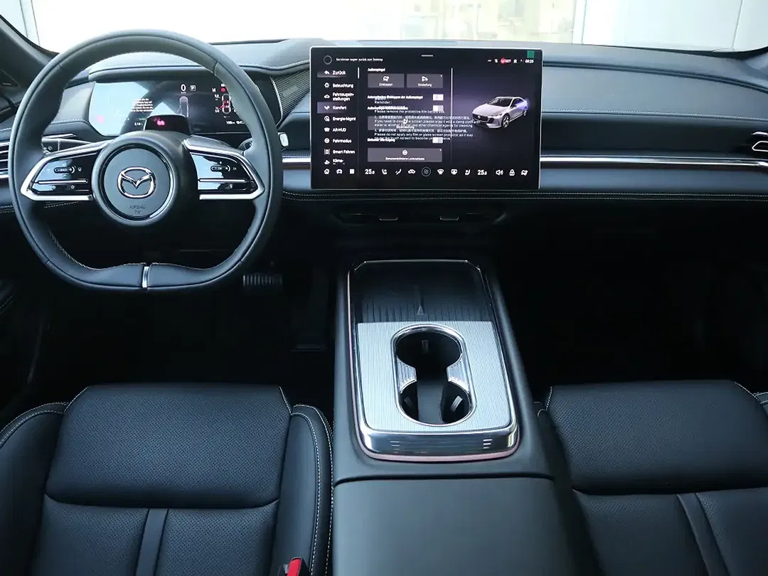 Mazda 6e - Thumbnail 9