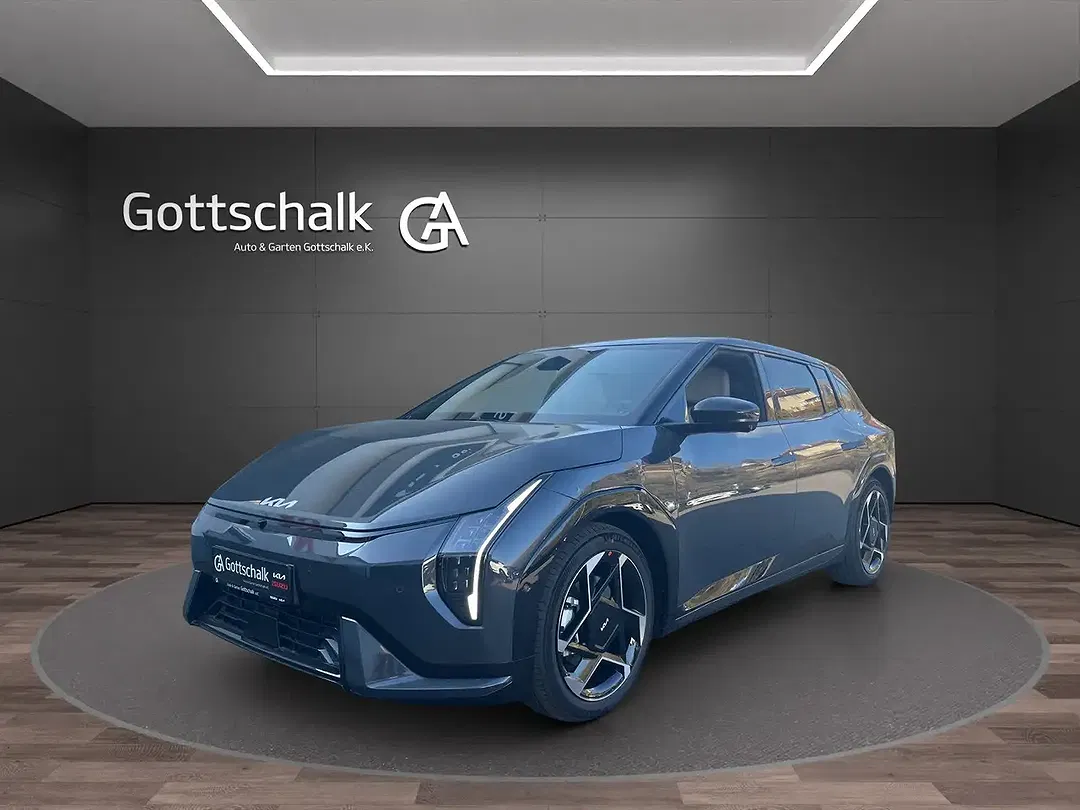 Kia EV4 - Thumbnail 1