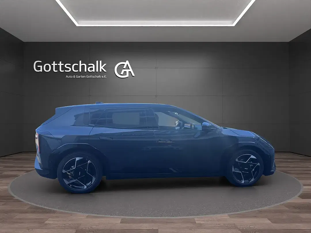 Kia EV4 - Thumbnail 5