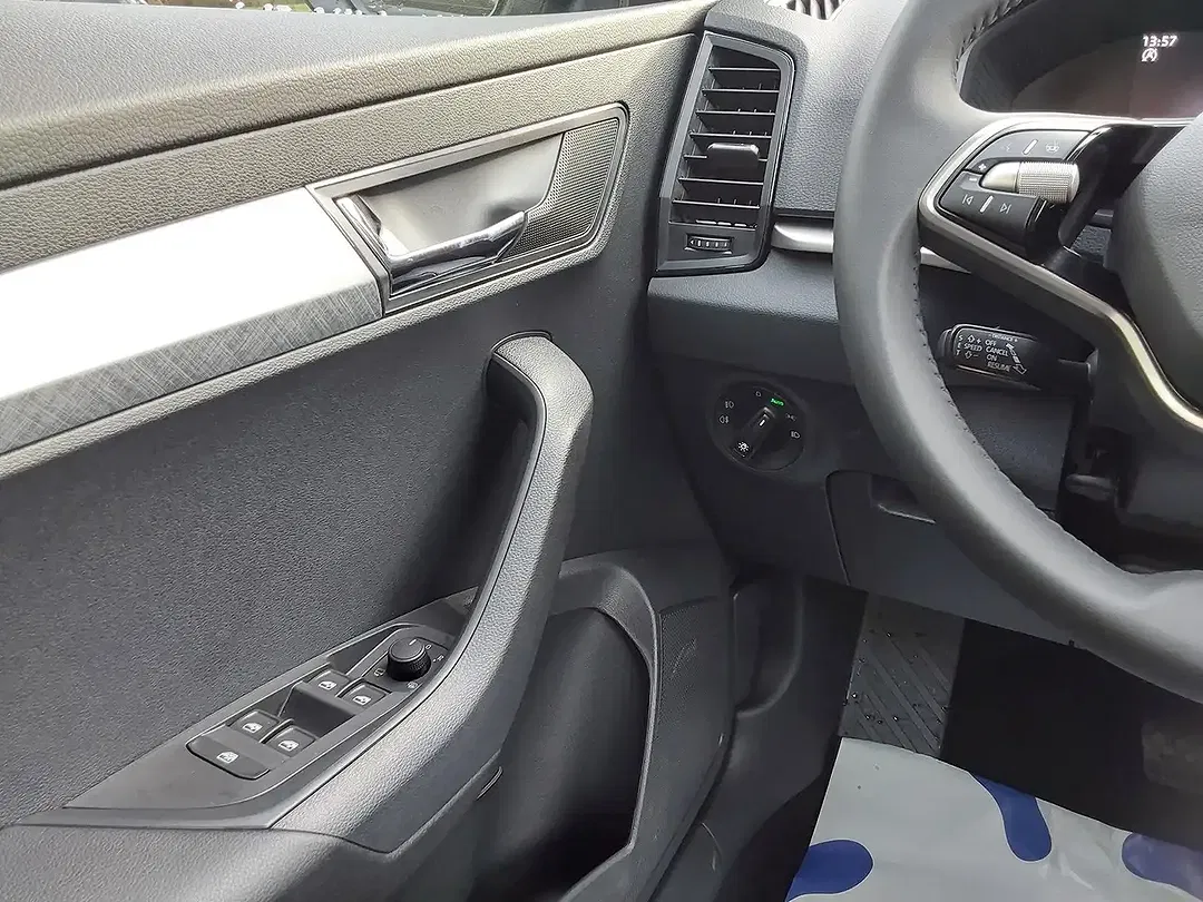Skoda Karoq - Thumbnail 14