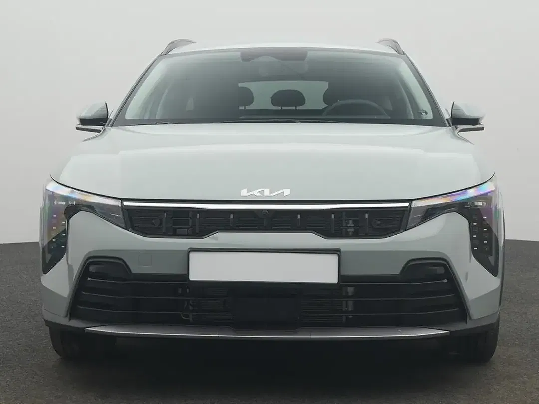 Kia K4 - Thumbnail 1