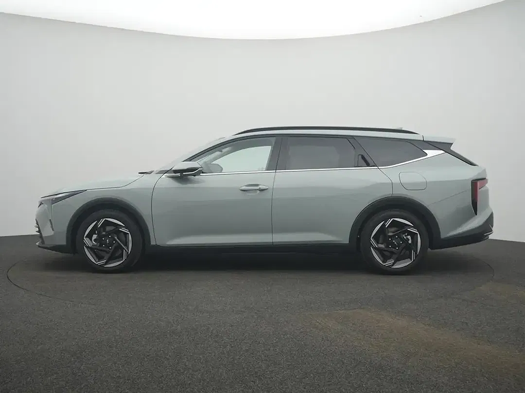 Kia K4 - Thumbnail 4