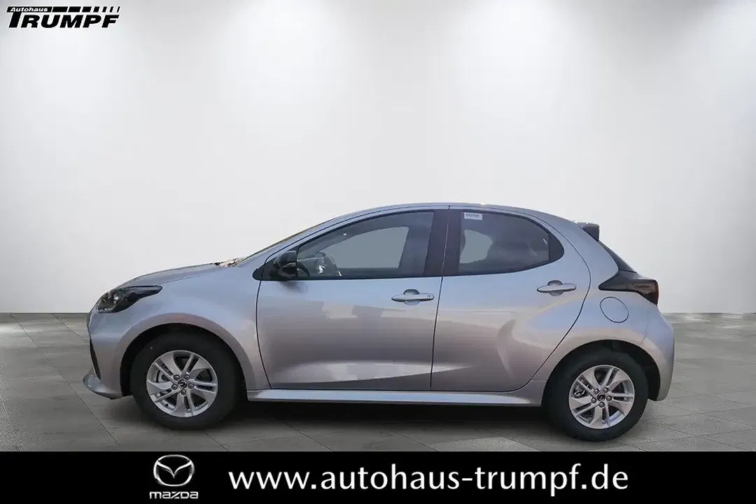 Mazda 2 - Thumbnail 1
