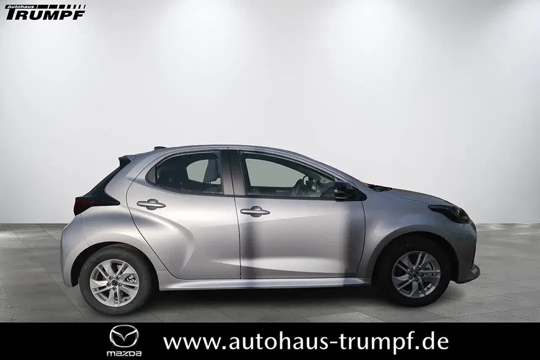 Mazda 2 - Thumbnail 3