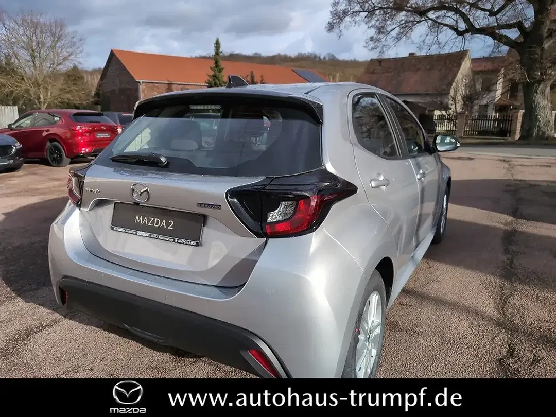 Mazda 2 - Thumbnail 6