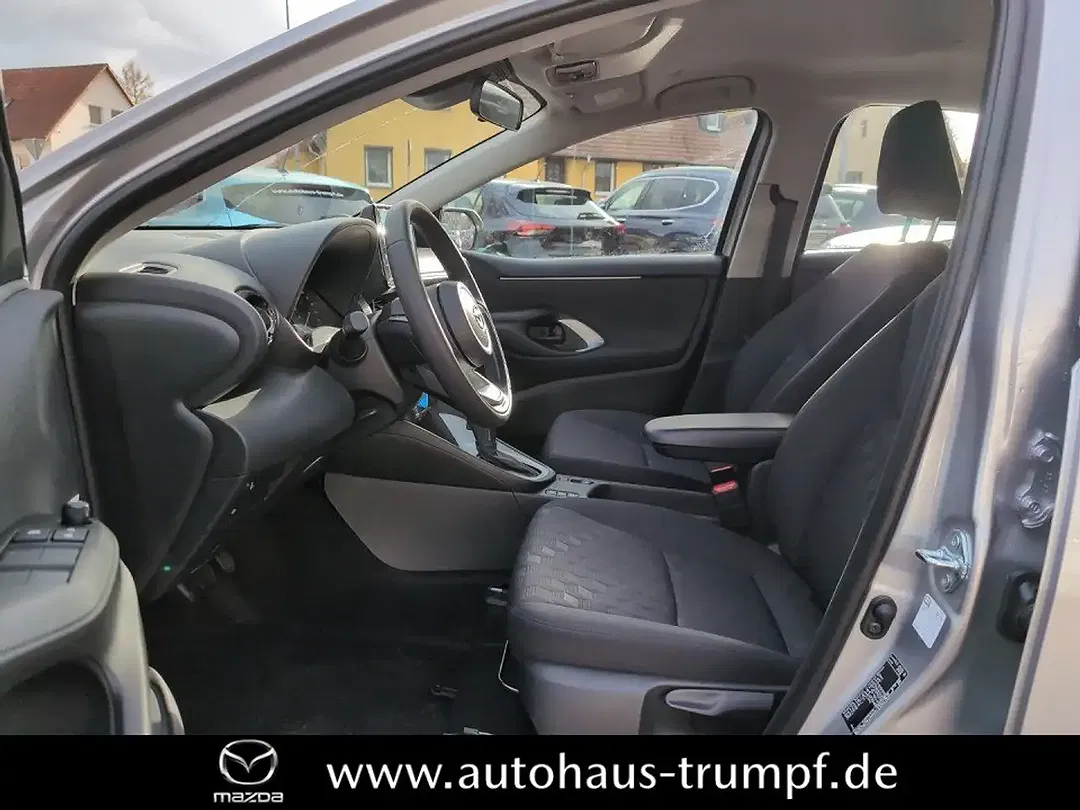 Mazda 2 - Thumbnail 7