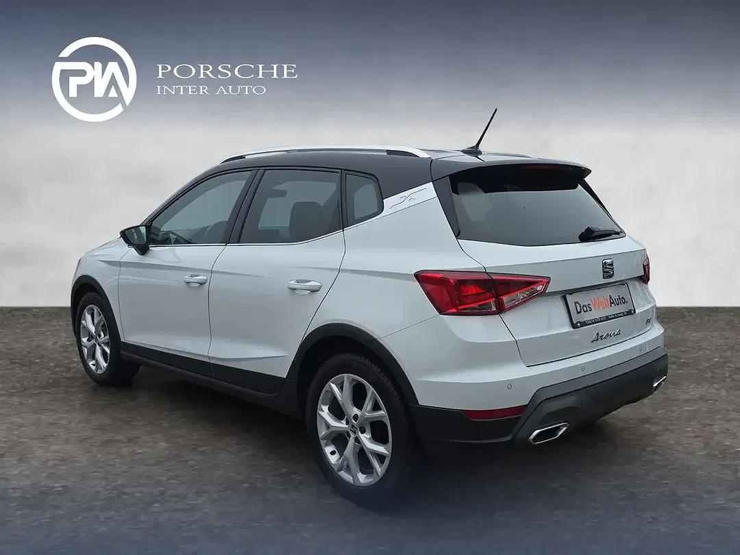 SEAT Arona - Thumbnail 3