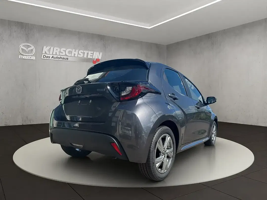 Mazda 2 - Thumbnail 5