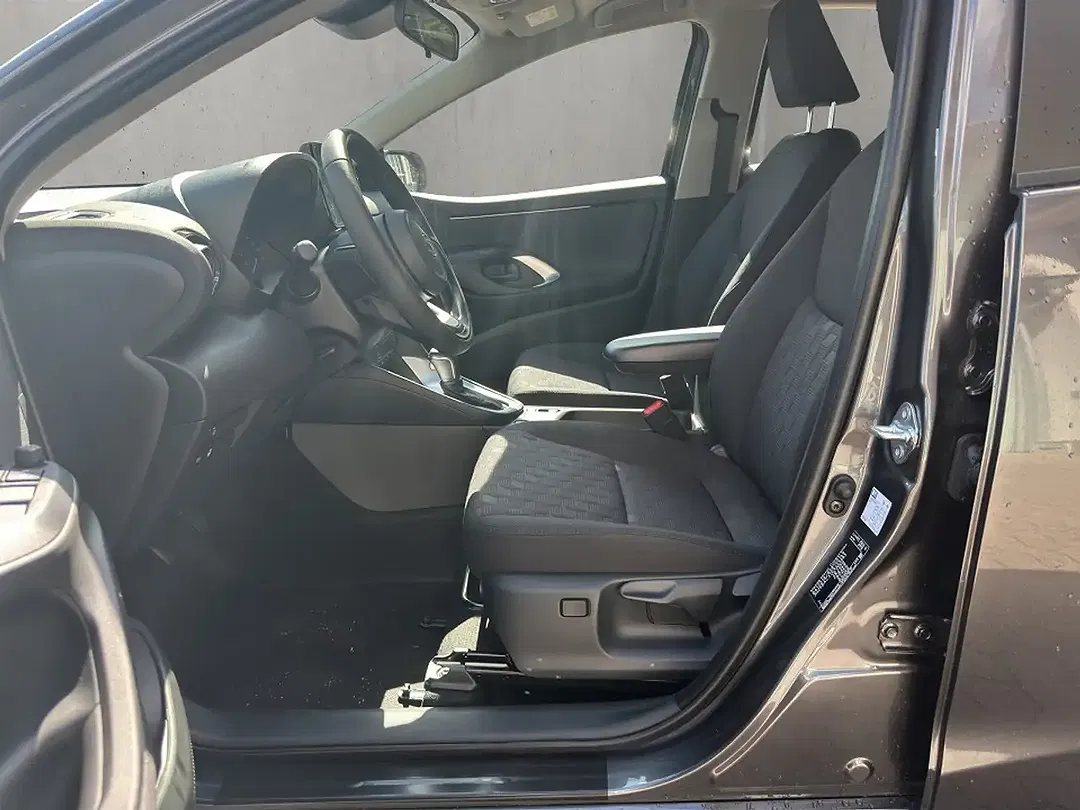 Mazda 2 - Thumbnail 9