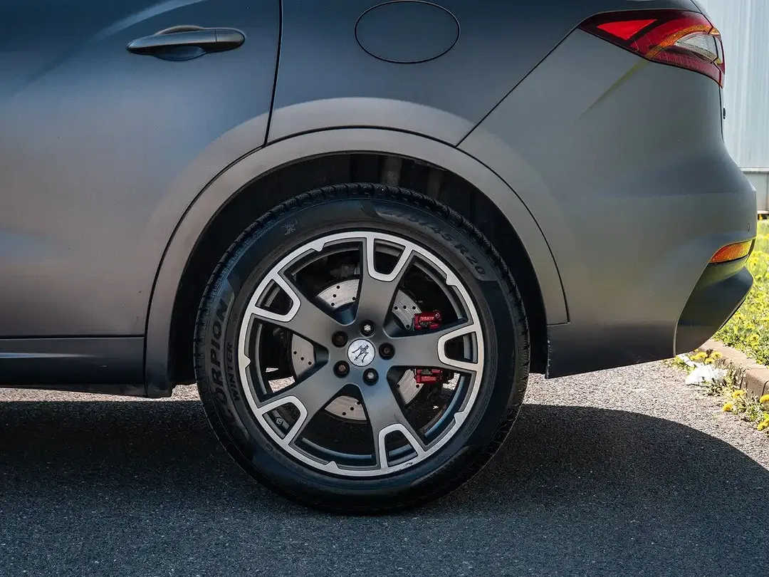 Maserati Levante - Thumbnail 12