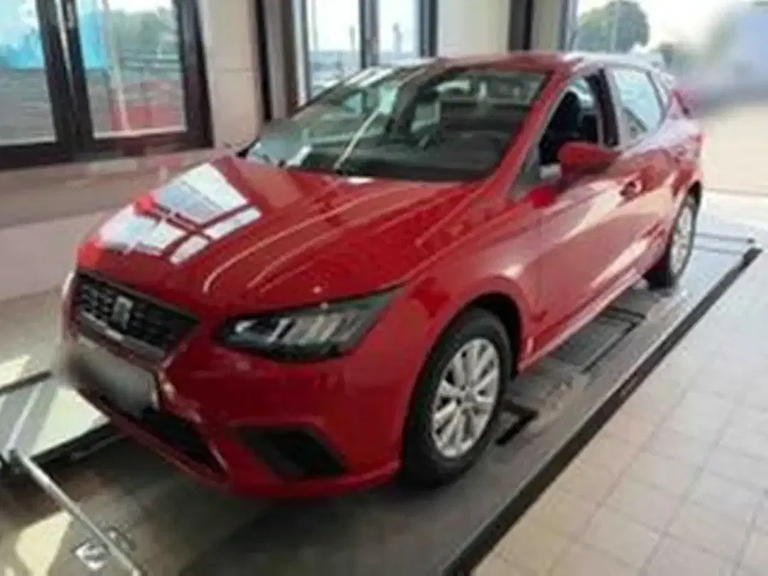 SEAT Ibiza - Thumbnail 2