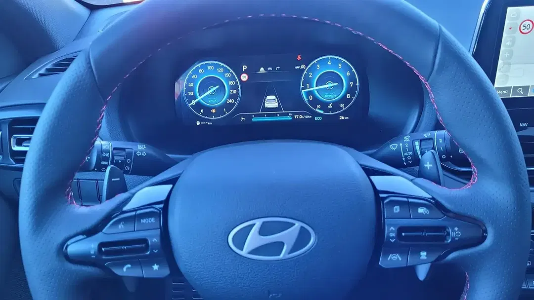 Hyundai i30 - Thumbnail 15