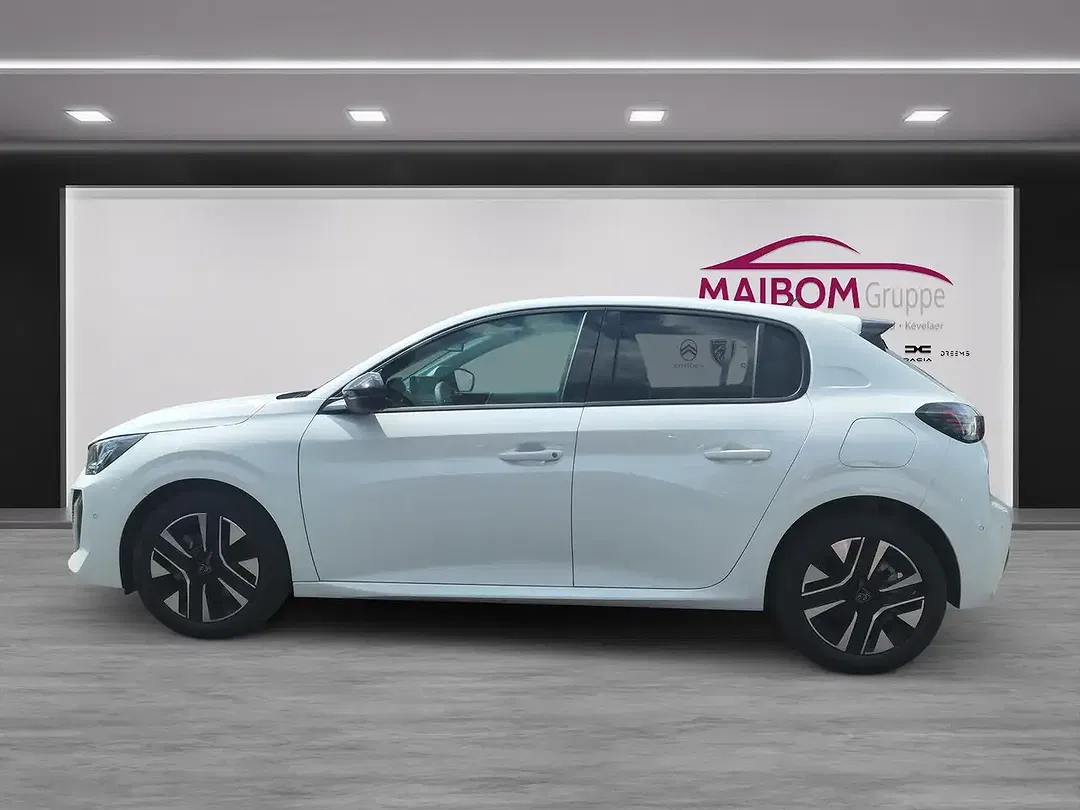 Peugeot 208 - Thumbnail 6