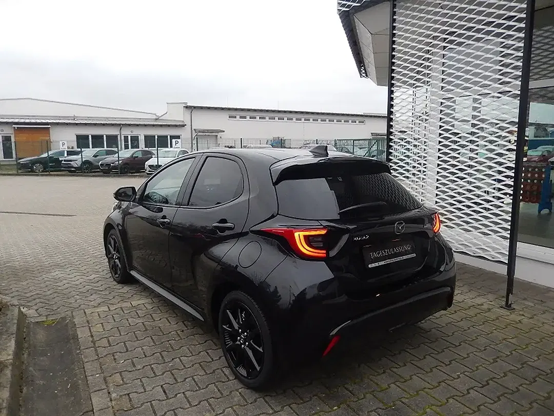 Mazda 2 - Thumbnail 13