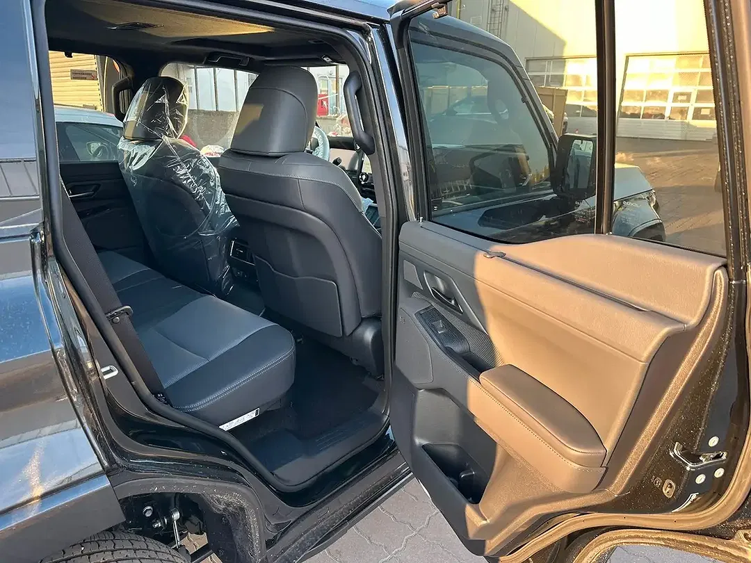 Lexus GX 550 - Thumbnail 11