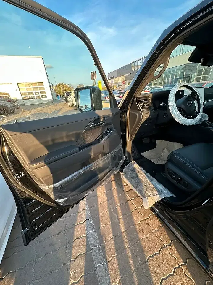Lexus GX 550 - Thumbnail 16