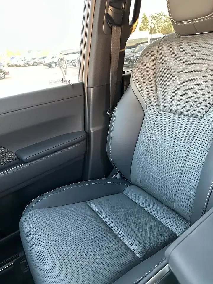 Lexus GX 550 - Thumbnail 18