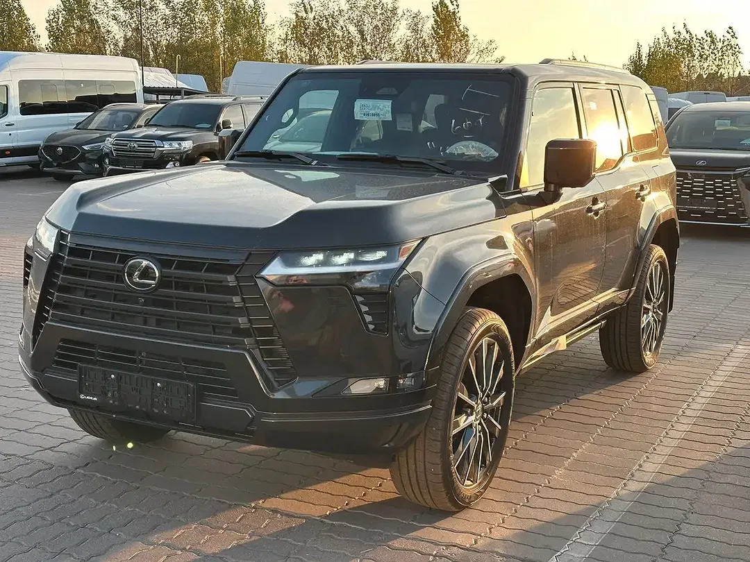Lexus GX 550 - Thumbnail 6