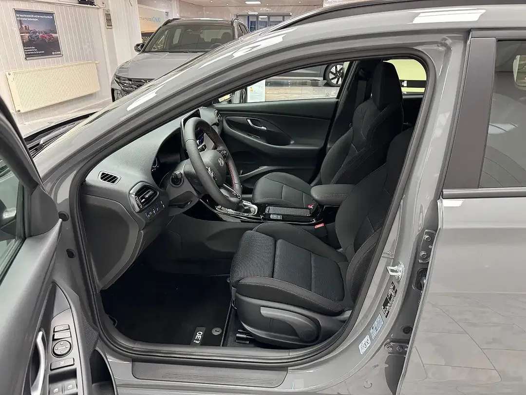 Hyundai i30 - Thumbnail 10